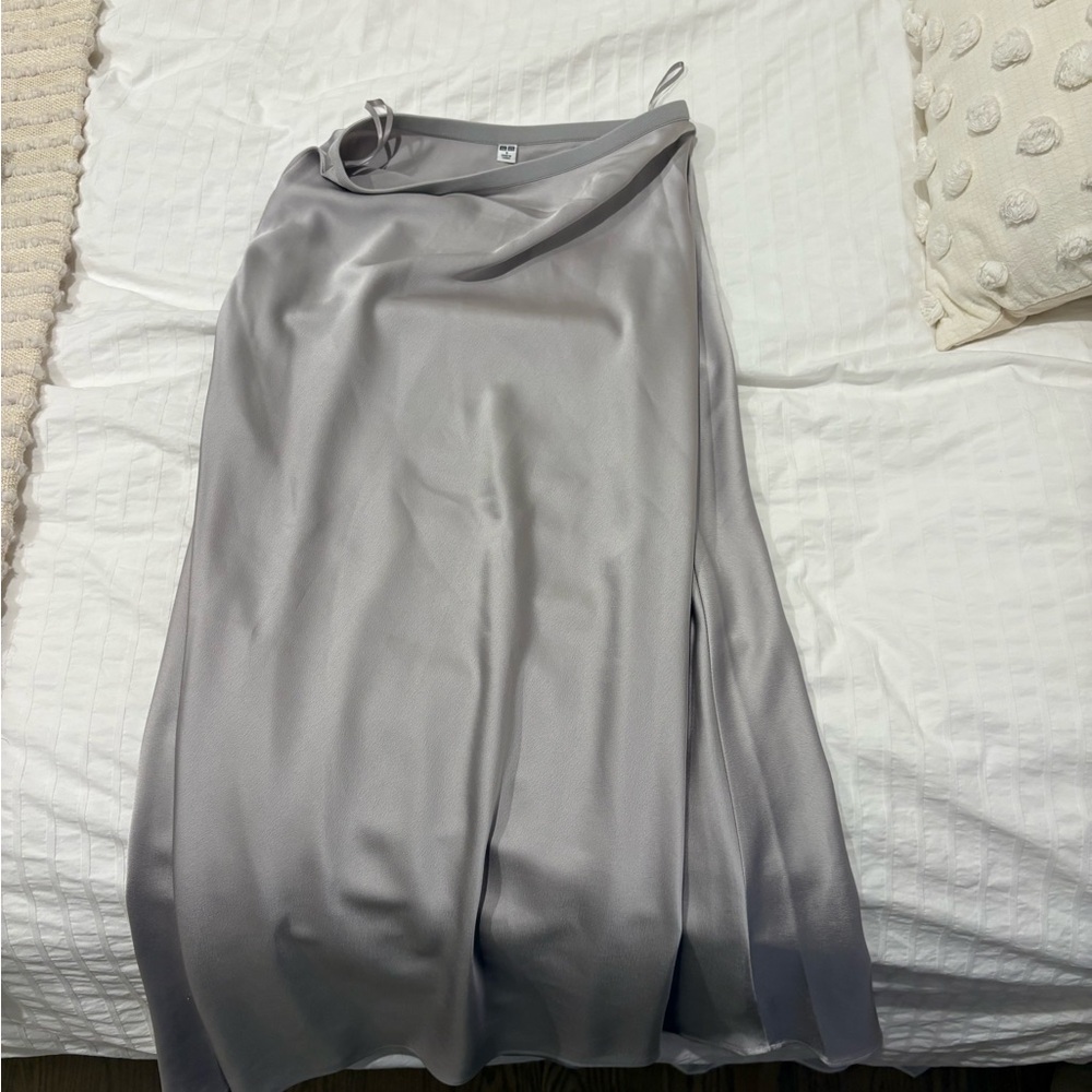 Uniqlo Silver Satin Maxi Skirt